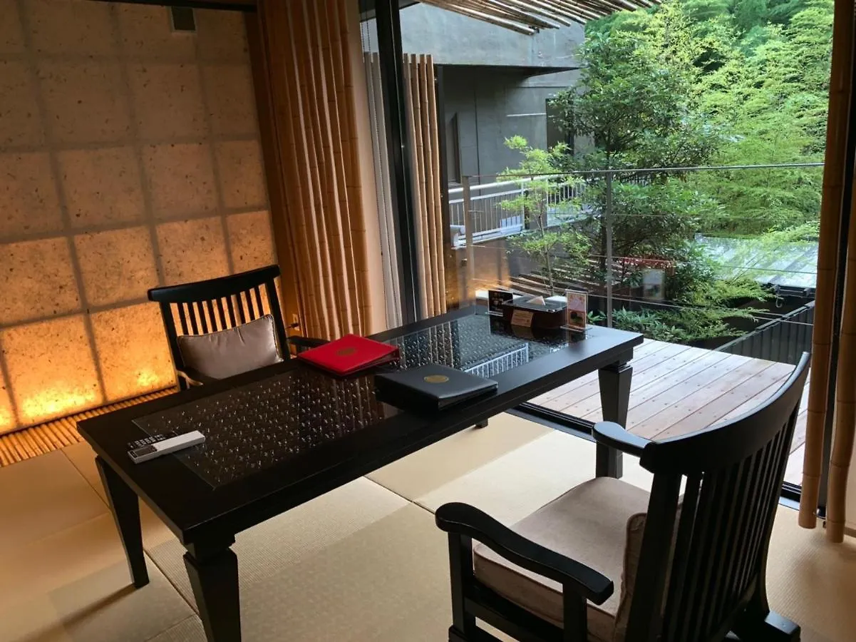 ホテル 金乃竹 仙石原 箱根町