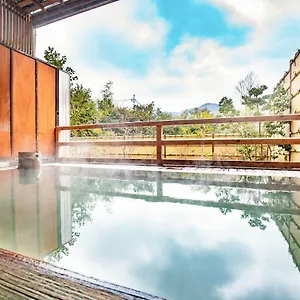楽々花 旅館